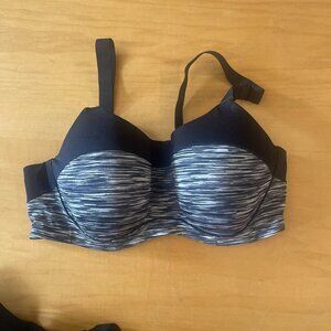 Ambrielle sports bra